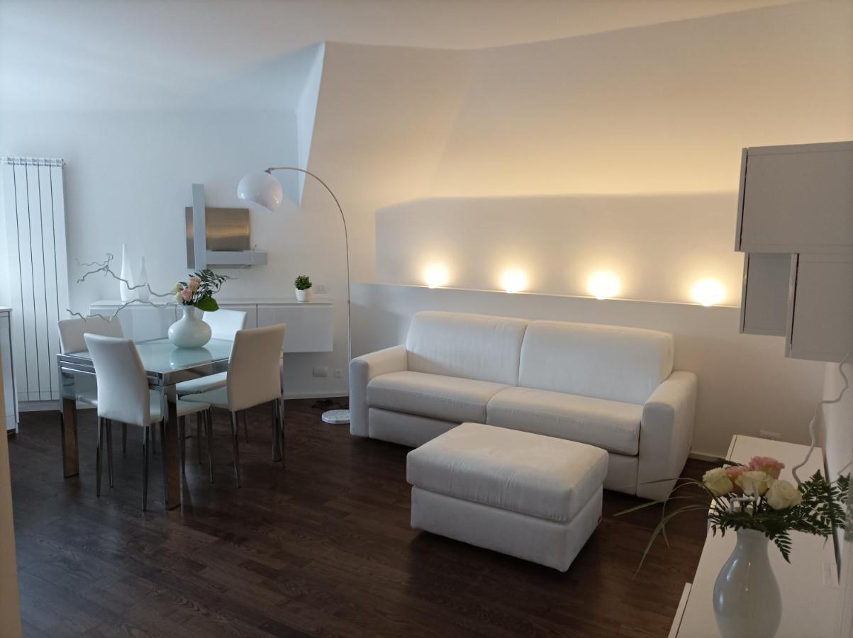La Via Del Sale Apartment Домодосола Екстериор снимка